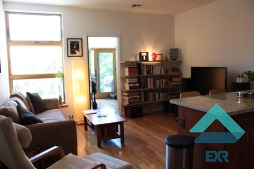 Foto del edificio - 296 N 7th St