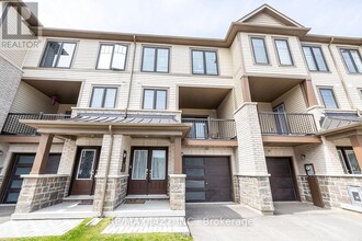 Building Photo - 74 Ambereen Pl