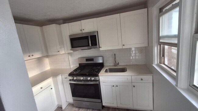 Foto del edificio - 681 Willow St