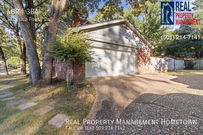 Building Photo - Beautiful 4-bedroom 2.5-Bathrooms in LR
