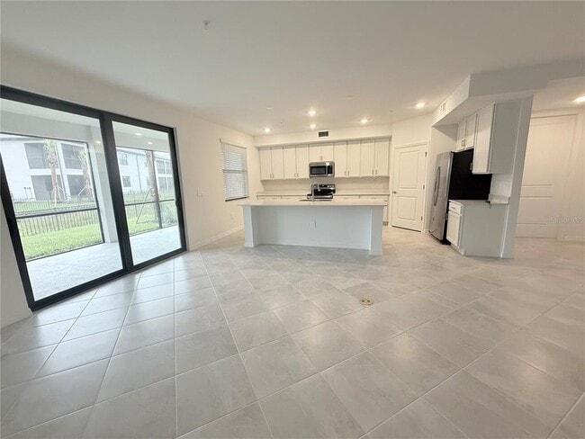 Foto del edificio - 5624 Summit Point Cir