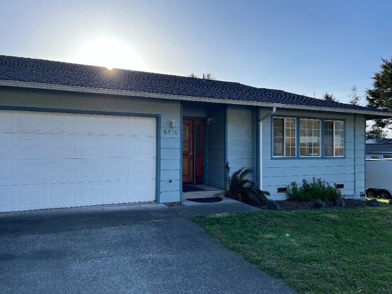 Foto principal - 6336 Pryor St