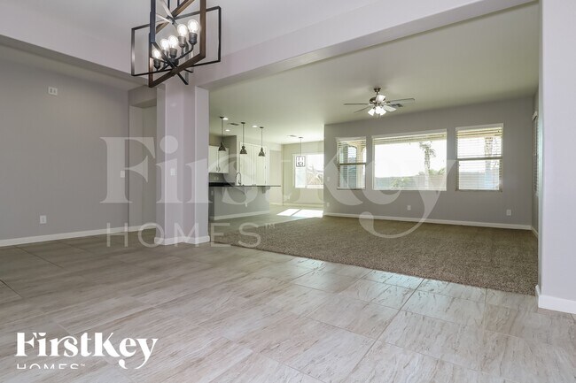 Foto del edificio - 19621 W Grant St