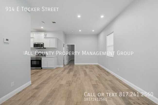 Foto del edificio - 914 E Tucker St
