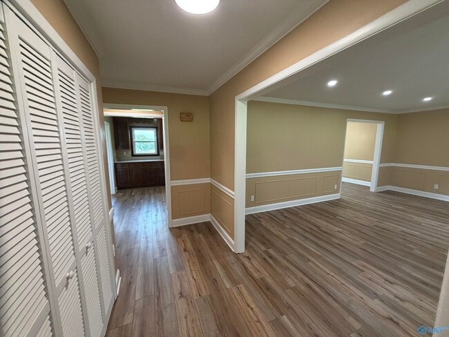 Foto del edificio - 4307 Indian Hills Rd SE