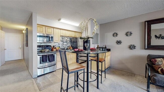 Building Photo - 1020 15th St