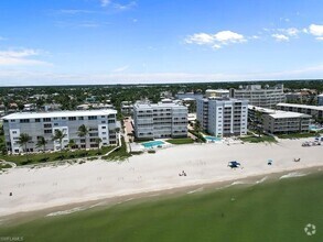 Building Photo - 1977 Gulf Shore Blvd N