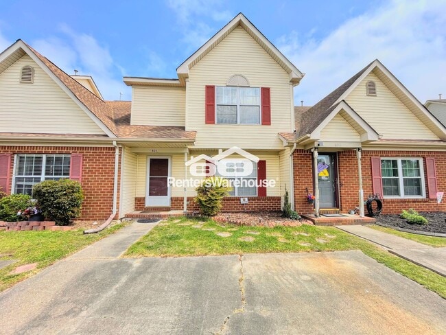 Building Photo - 631 Brisa Ct