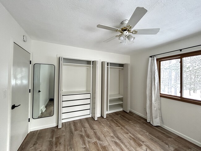 Building Photo - 150 Woodland Dr