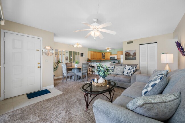 Building Photo - 3301 Crystal Ct E