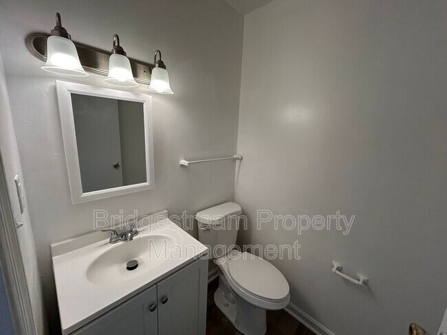 Foto del edificio - 971 Taylorsview Dr