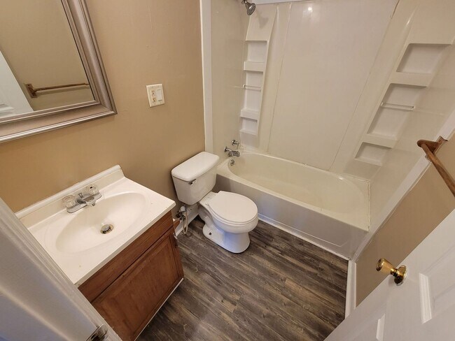 Foto del edificio - 2030 Pater Ave 3BR/1BA (Fairfield Township)