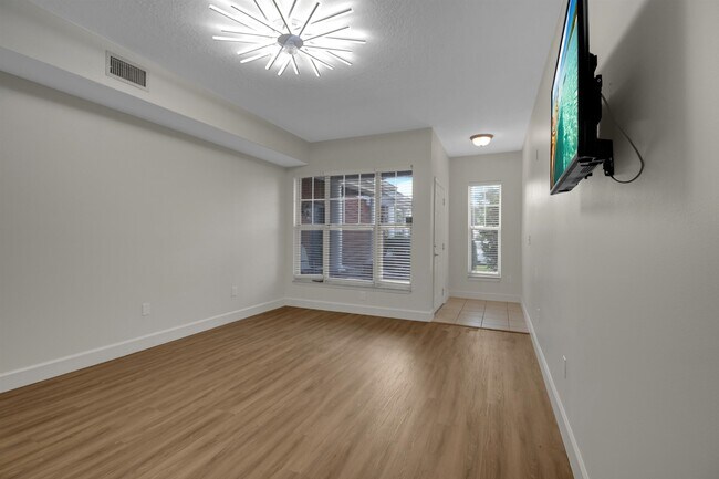 Foto del edificio - 35111 Harbour Vista Cir