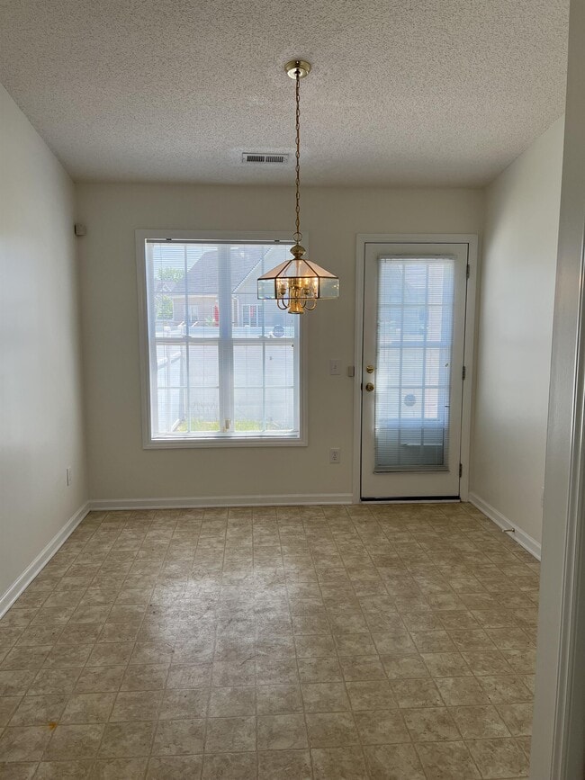 Photo - 300 Jeremy Ln Townhome