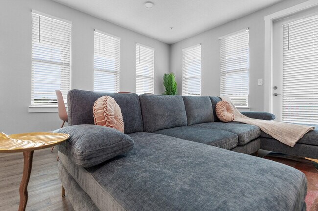 Foto del edificio - 11830 Buckfield Cir