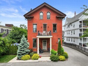 Building Photo - 200 Amory St