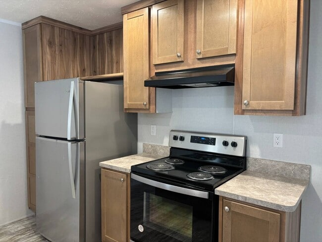 Building Photo - 1111 OH-133