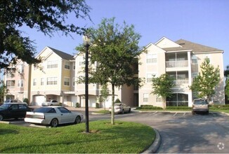 Building Photo - 3250 Corona Village Way