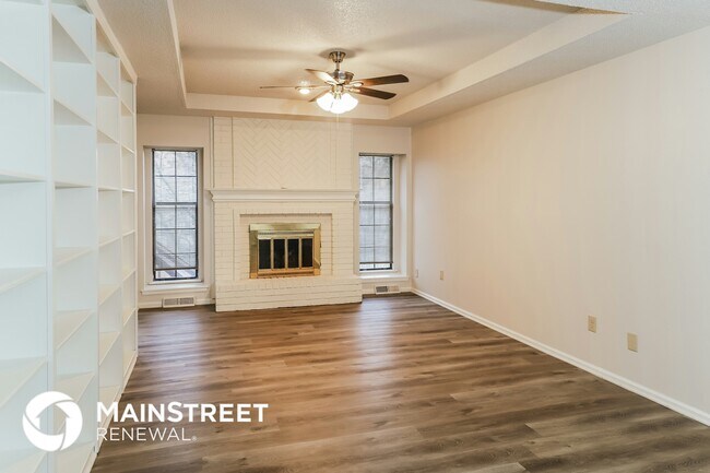 Foto del edificio - 3710 NE Chapel Dr