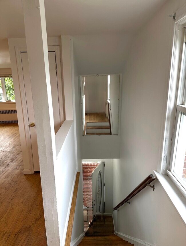 Foto del edificio - 6517 Durham Ave