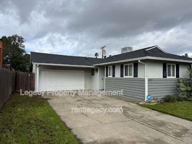 Building Photo - 2013 Edison Ave