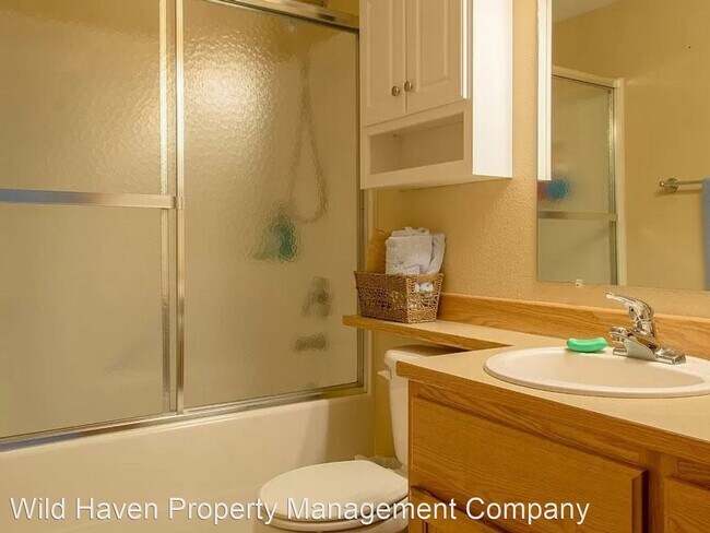 Foto del edificio - 4 br, 2.5 bath House - 371 NW Cypress St