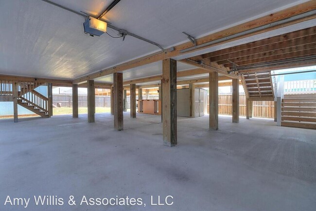 Building Photo - 3 br, 2 bath House - 210 Clearview Dr
