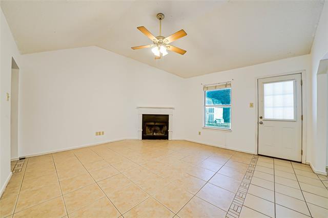 Foto del edificio - 11323 Golden Triangle Cir