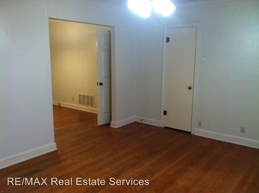 Building Photo - 214 Ashley Dr