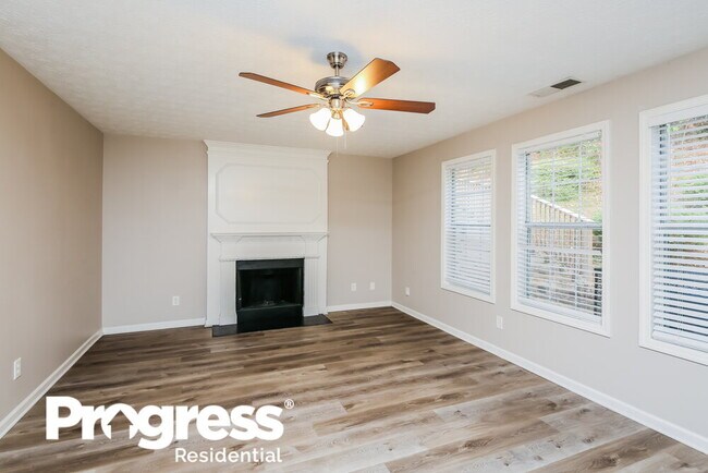 Building Photo - 2500 Pendergrass Ln