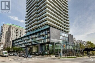 Building Photo - 1815-1815 Yonge St