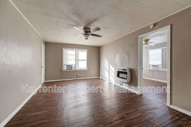 Foto del edificio - 316 SW 27th St