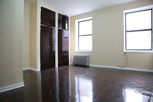 Primary Photo - 187 Bleecker St