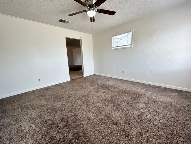 Building Photo - North Lubbock Home Waiting for You!