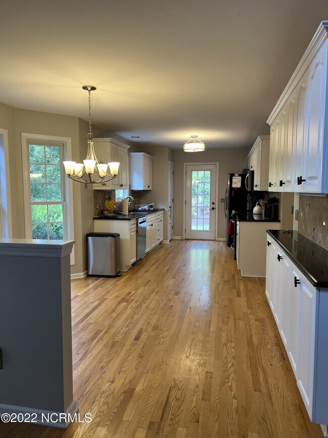 10 Deerwood Ln, Pinehurst, NC 28374 House Rental in Pinehurst, NC