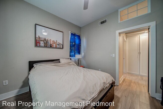 Building Photo - 1 br, 1 bath House - 925 Garrett Street SE...