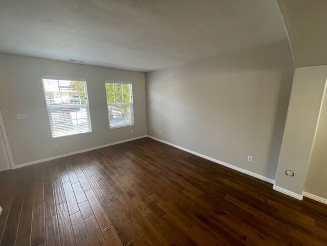 Building Photo - 1308 S 1145 W