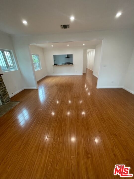 Foto del edificio - 1204 N Detroit St