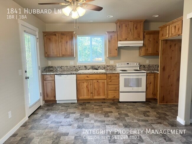 Foto del edificio - 1841 Hubbard Ln