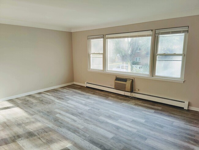 Foto del edificio - 910 Elder Rd