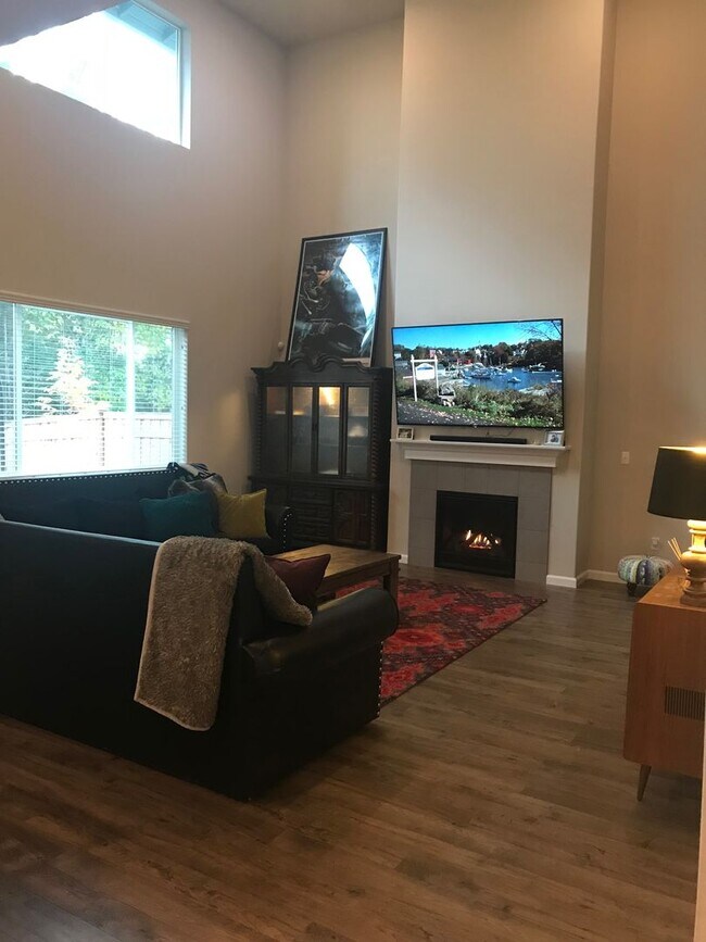 Foto del edificio - 4bd/3ba House in Tehaleh