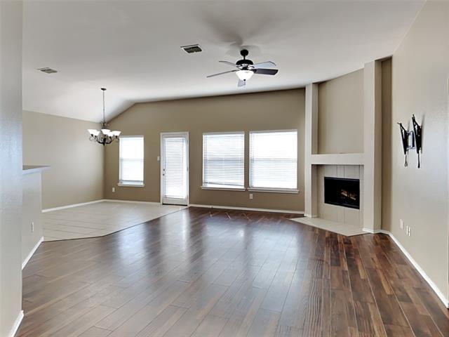 Foto del edificio - 1404 Bankston Dr