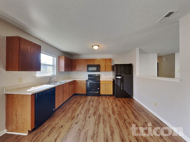 Foto del edificio - 10393 Fairmont Ln
