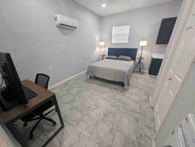 Foto del edificio - 503 E 6th St