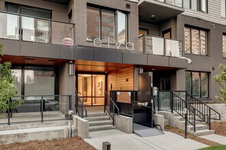 Building Photo - Elva