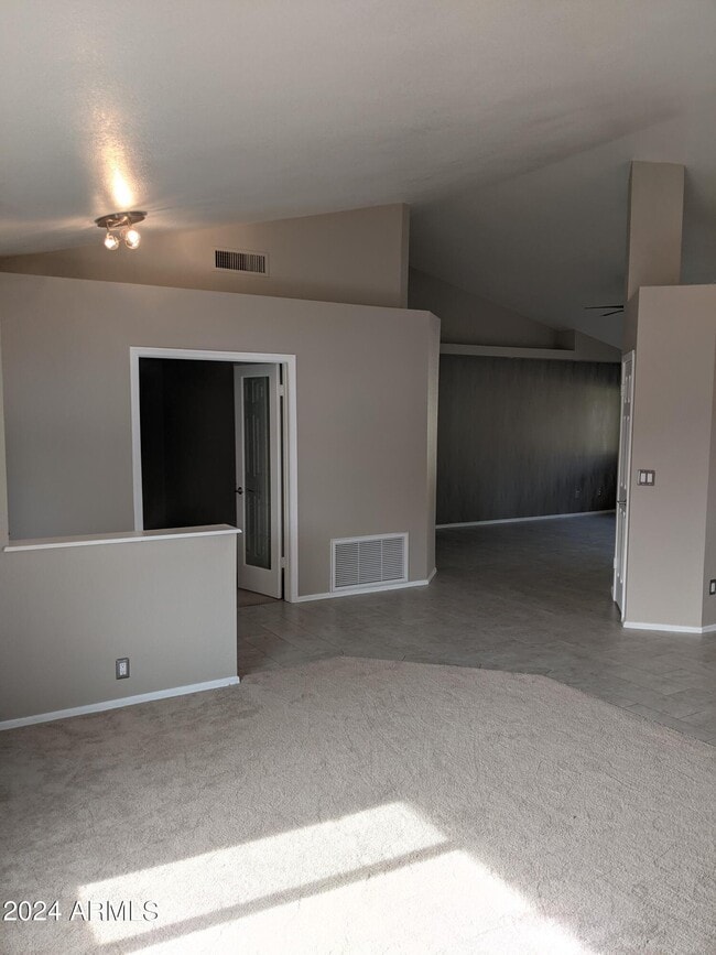 Building Photo - 5708 E Angela Dr