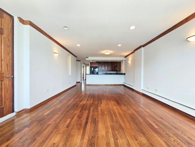 Foto del edificio - 1356 N Dearborn St