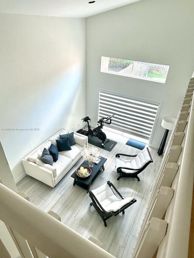 Foto del edificio - 2484 SW 177th Ter