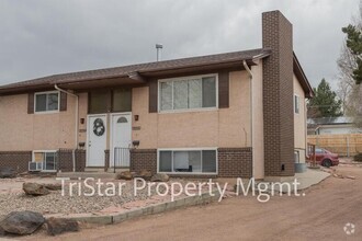 Building Photo - 4404 N Chestnut St