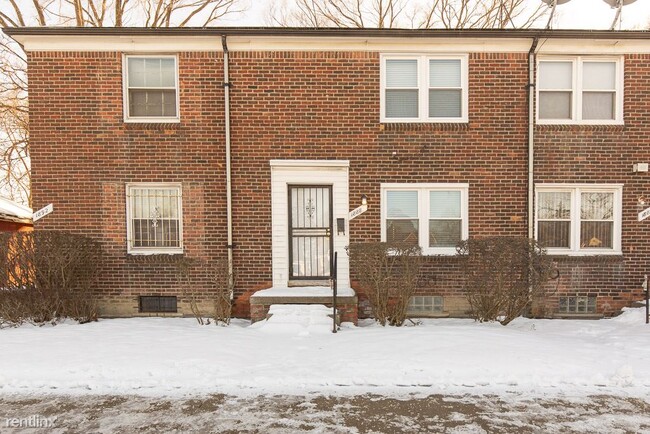 Building Photo - 2 br, 1 bath  - 1888 E Outer Dr